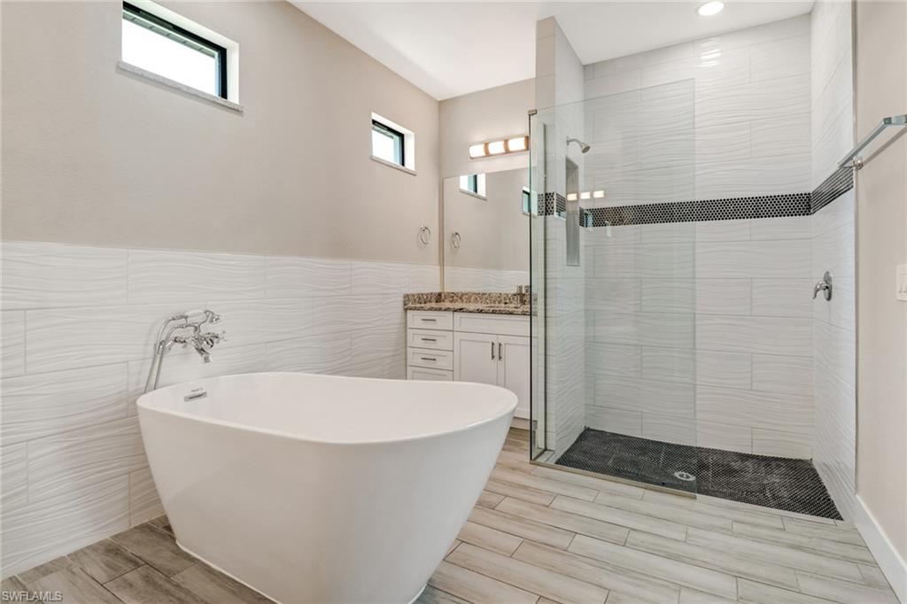 10621 Landau LN photo 12