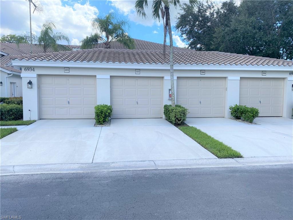 6934 Rain Lily CT 103 photo 21