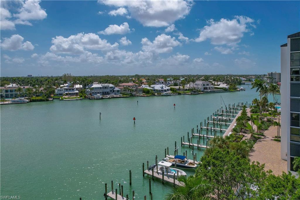 2400 Gulf Shore BLVD N 203 photo 34