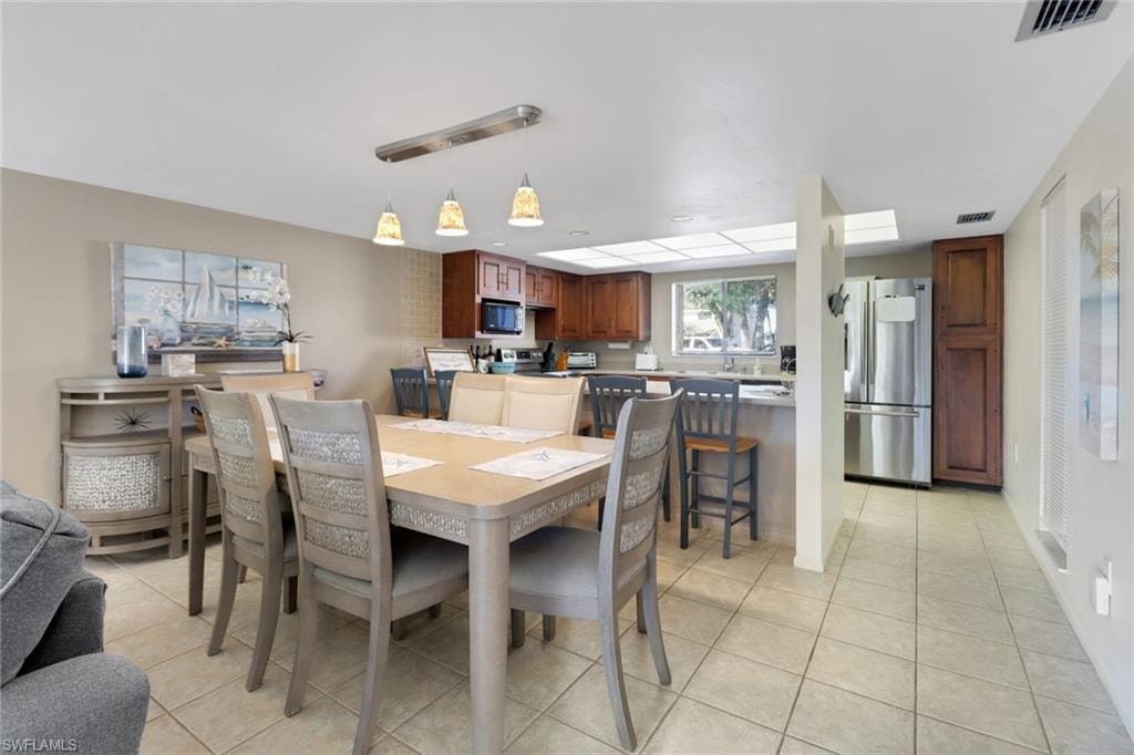 5015 Harbortown LN 104