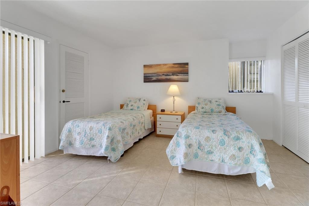 5015 Harbortown LN 104 photo 9