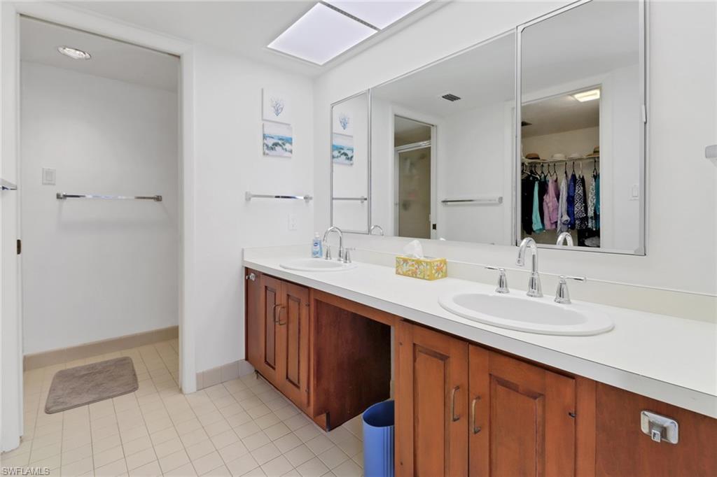 5015 Harbortown LN 104 photo 19