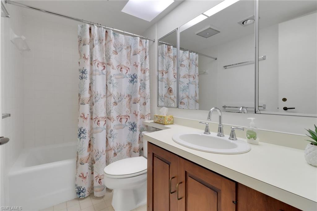 5015 Harbortown LN 104 photo 8