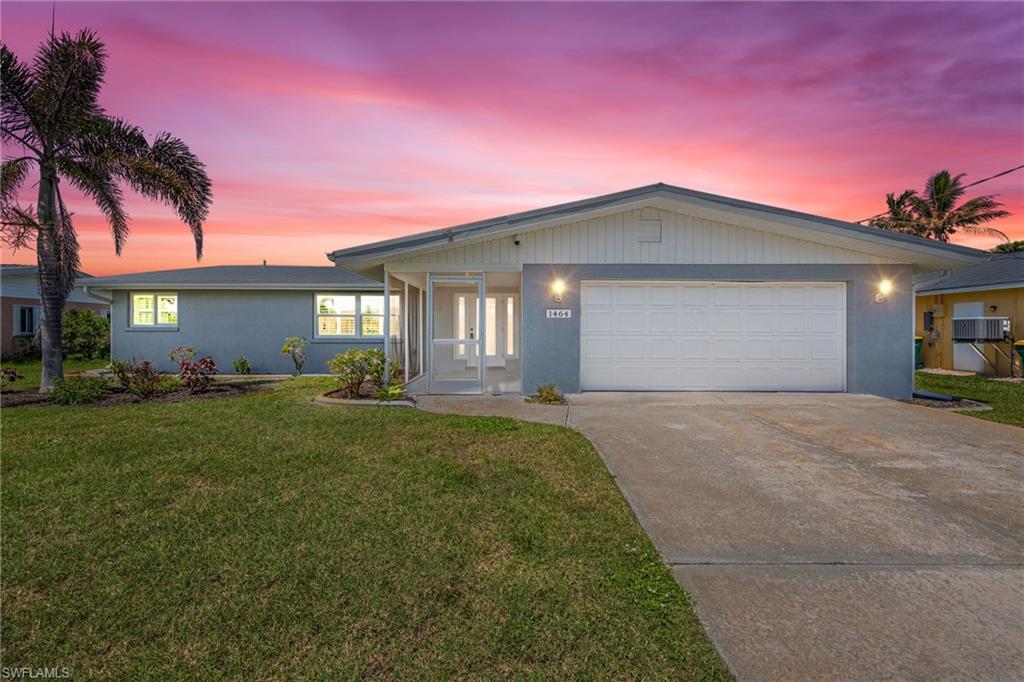 Welcome to 1464 Deer Creek Drive!
