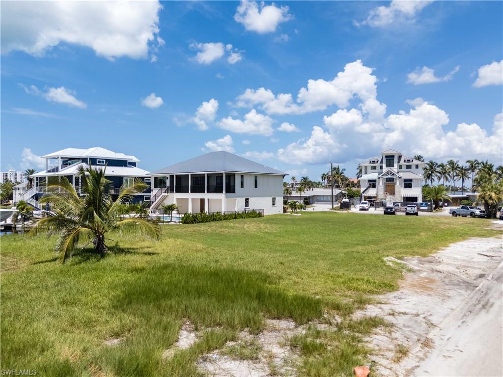 2 Bayview BLVD photo 8