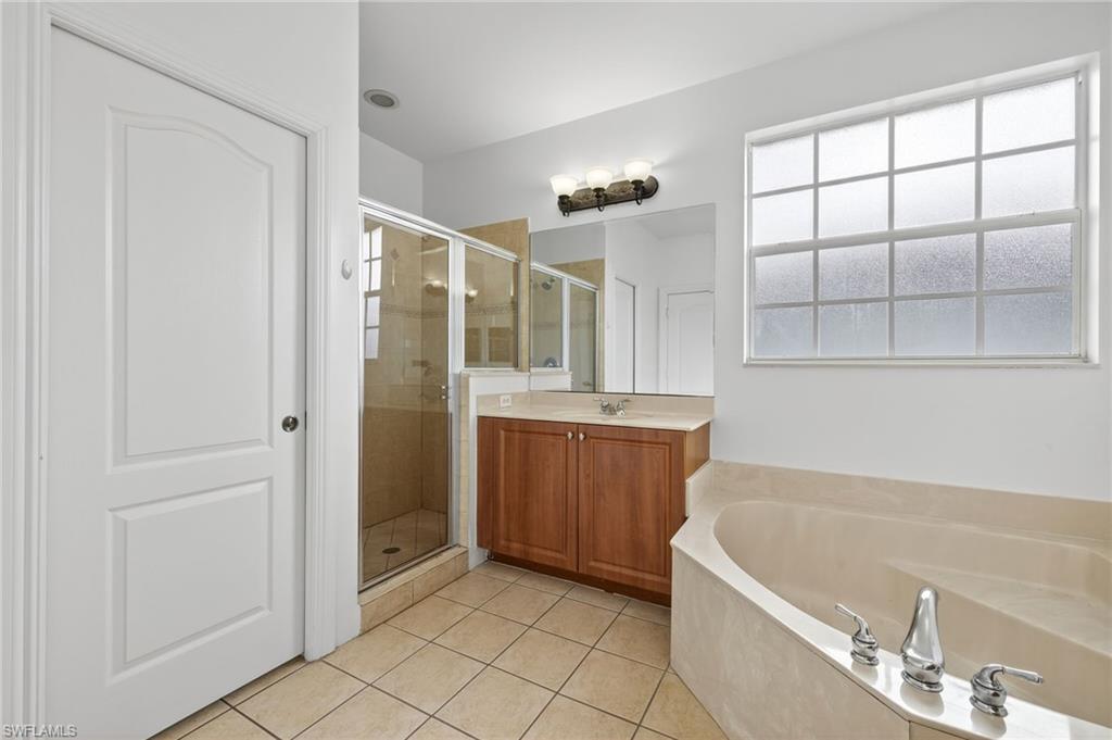 7029 Ambrosia LN 606 photo 13