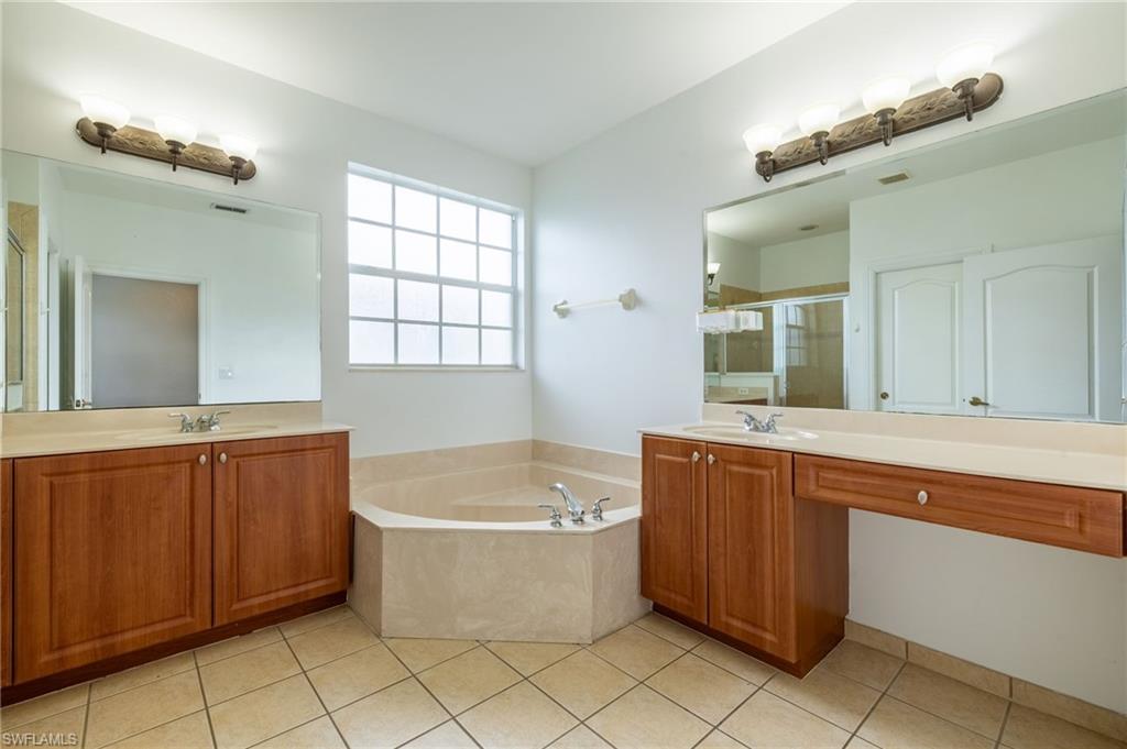 7029 Ambrosia LN 606 photo 12