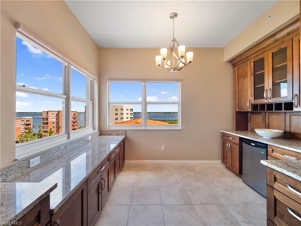 14819 Laguna DR 703 photo 20