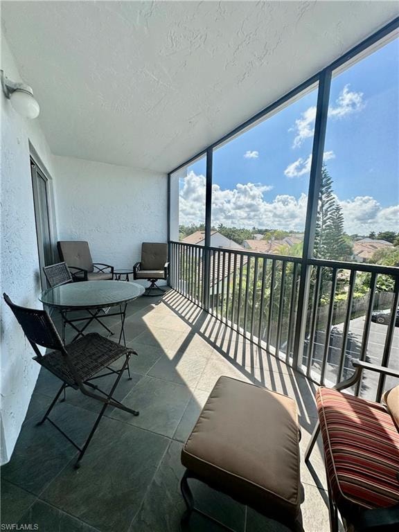 555 Park Shore DR B403 photo 36