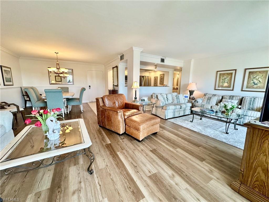 555 Park Shore DR B403