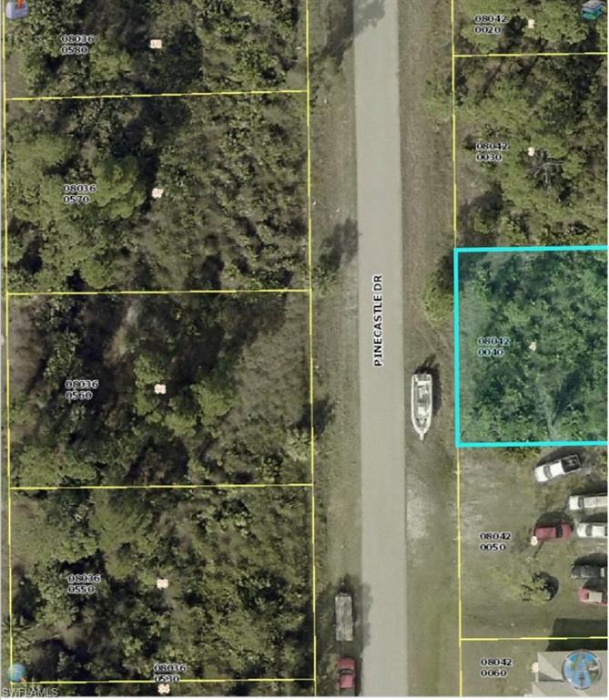 Aerial map of property and surrounding area