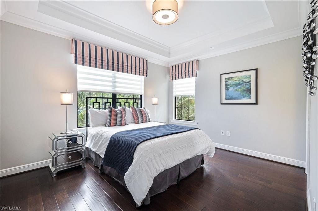 2751 Tiburon BLVD E 201 photo 14