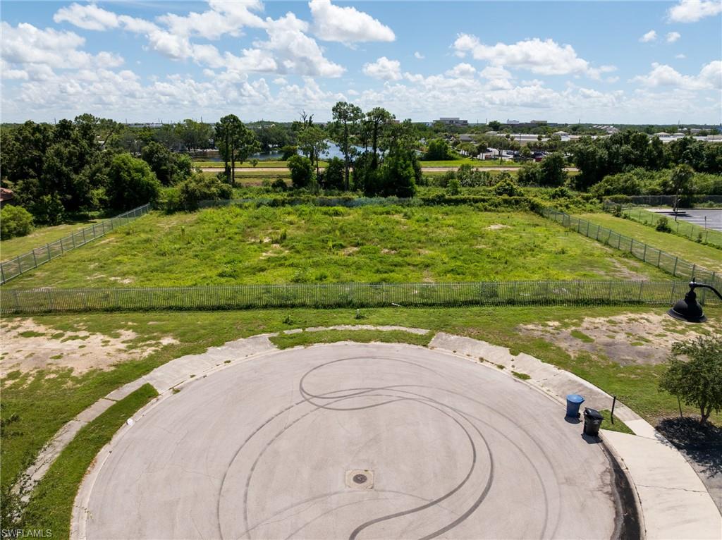 End of Cul de Sac viewing commercial lot