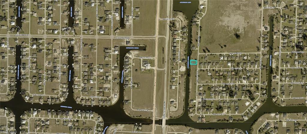 Aerial overview of property's location