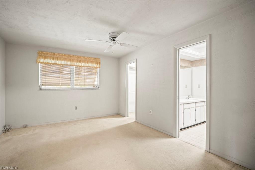 5586 Pendlewood LN photo 11