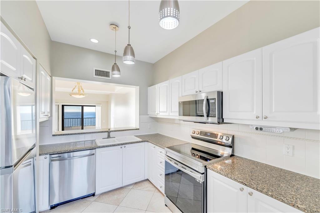 645 La Peninsula BLVD 645 photo 16