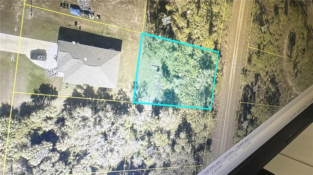 Map / location with property parcel outlined