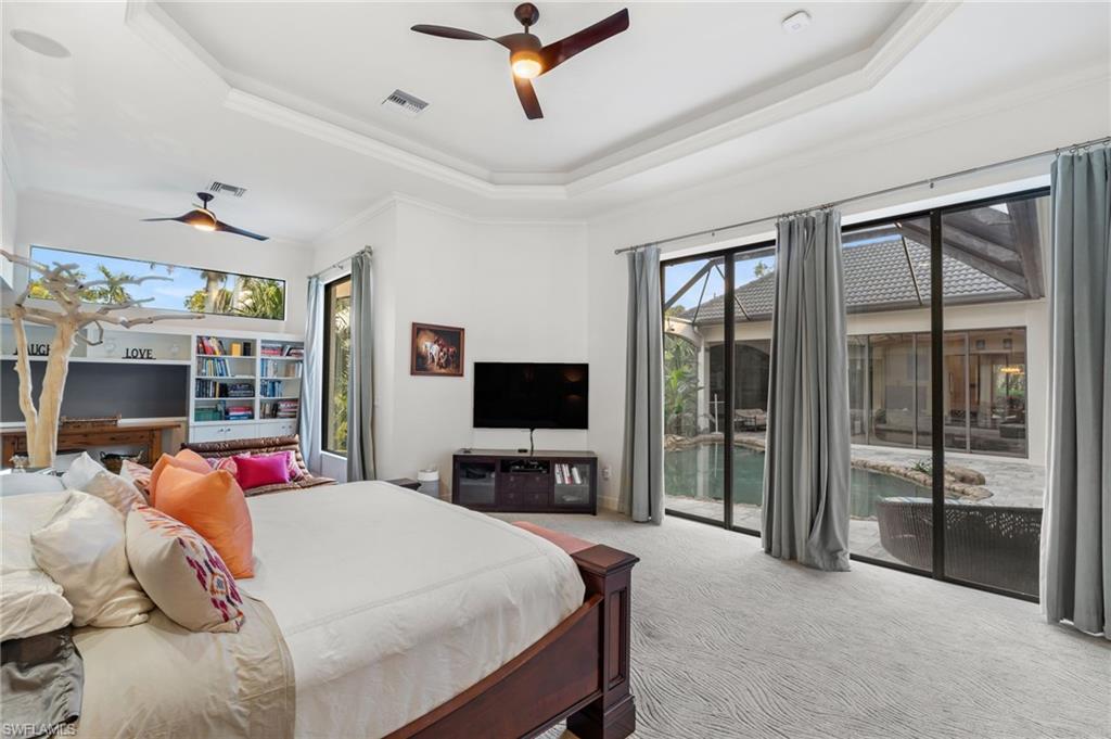 2755 Lantern LN photo 12