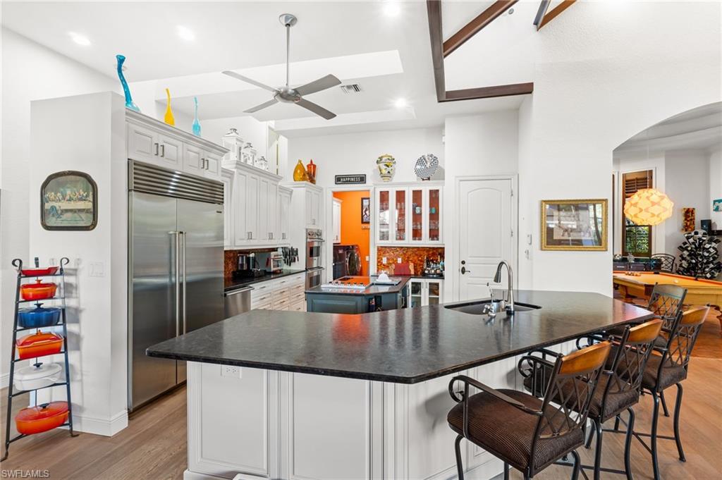2755 Lantern LN photo 7