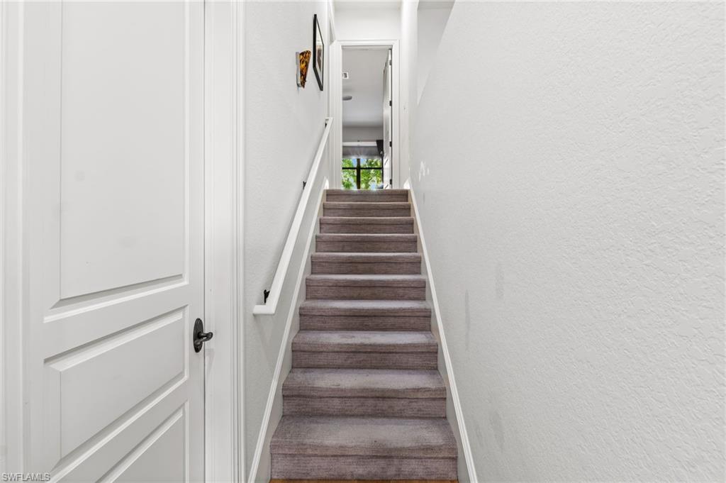 2755 Lantern LN photo 20