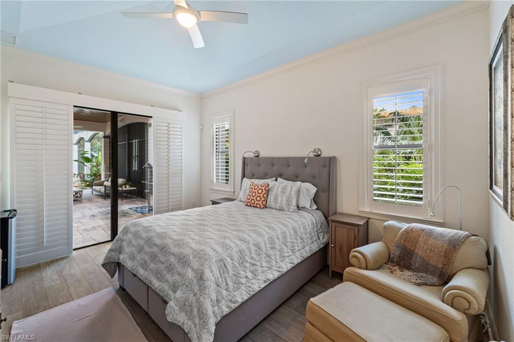 2755 Lantern LN photo 24