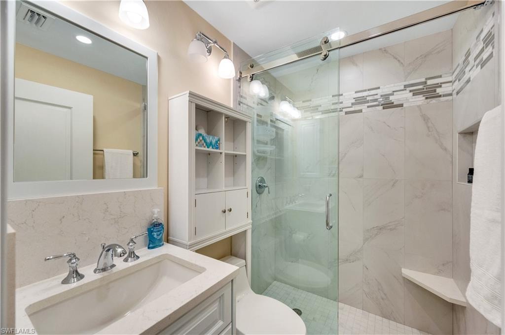 1065 Gulf Shore BLVD N 201 photo 13