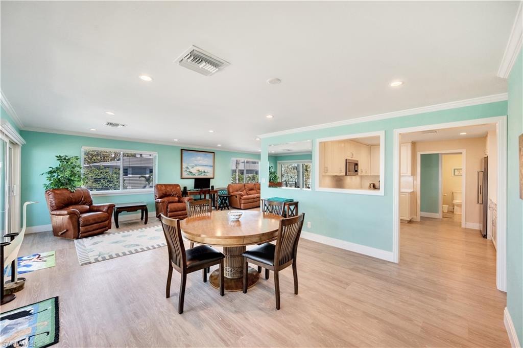 1065 Gulf Shore BLVD N 201 photo 7