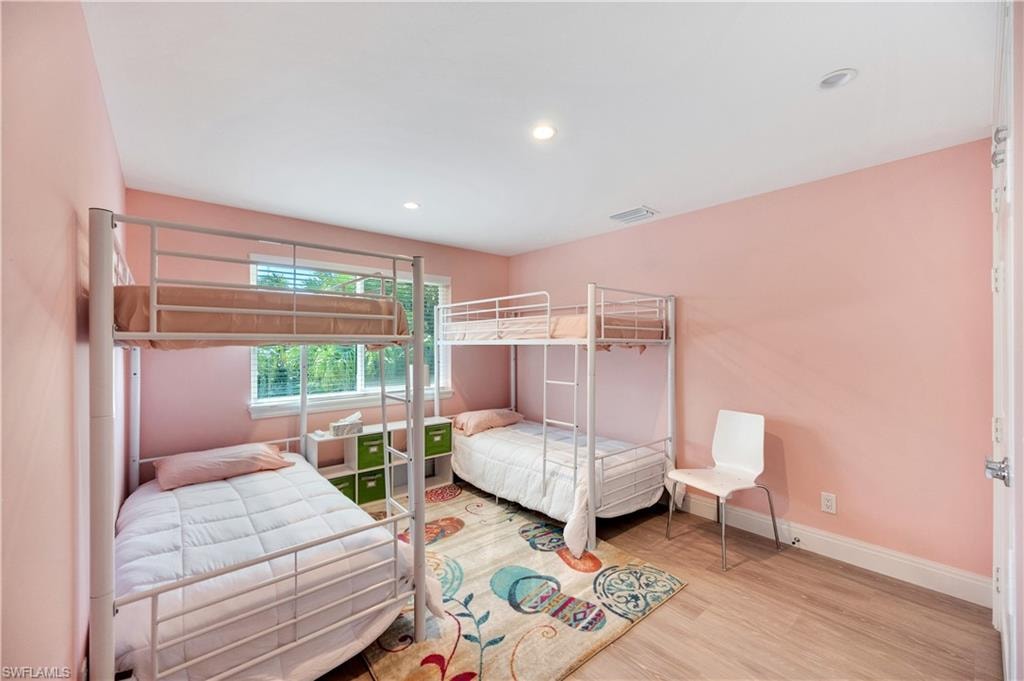 1065 Gulf Shore BLVD N 201 photo 15