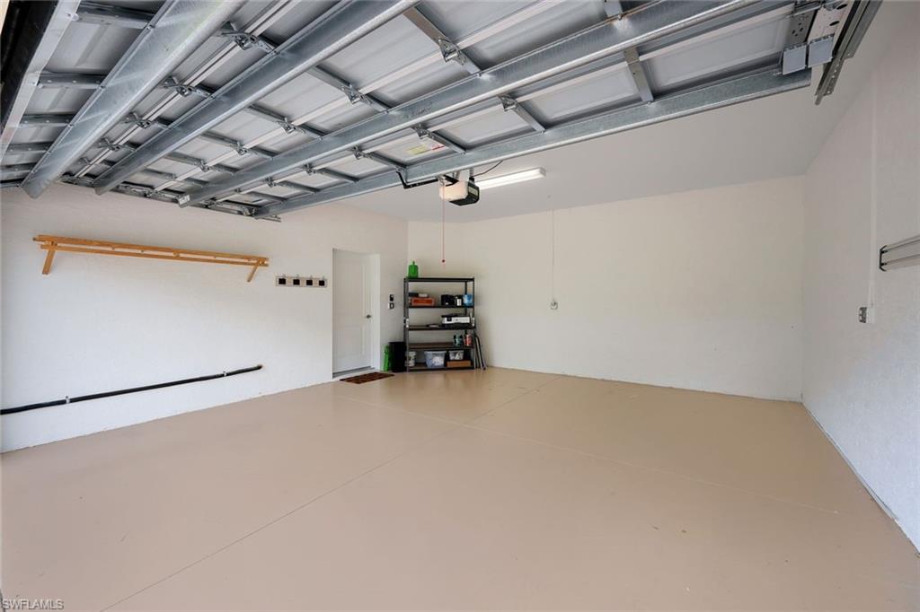 Attached 2 car private garage