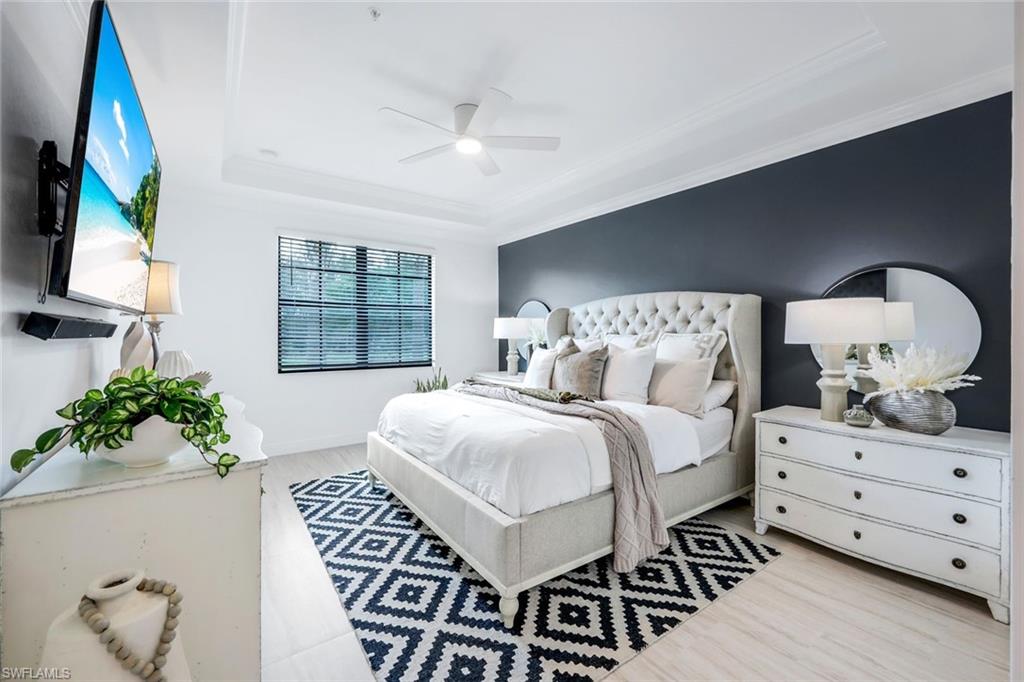 Spacious primary with private lanai access