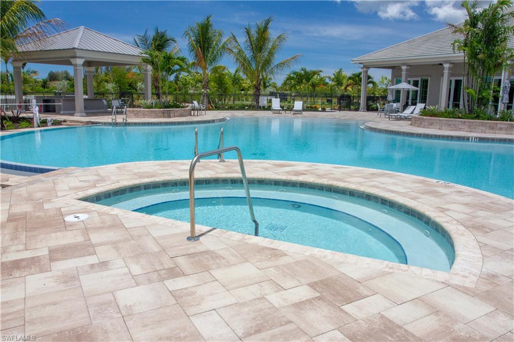 232 Indies DR E 101 photo 41