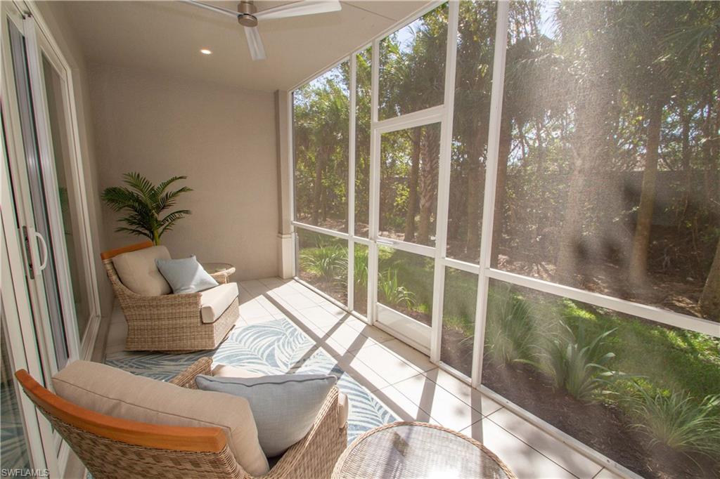 232 Indies DR E 101 photo 37