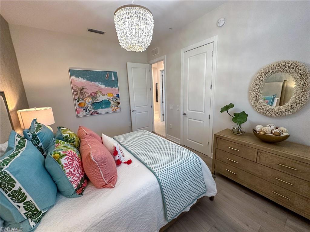 232 Indies DR E 201 photo 35