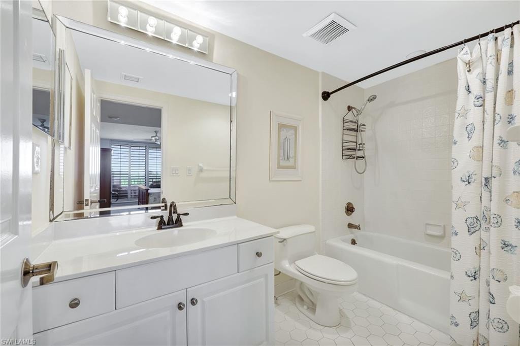 6001 Pelican Bay BLVD 202 photo 23