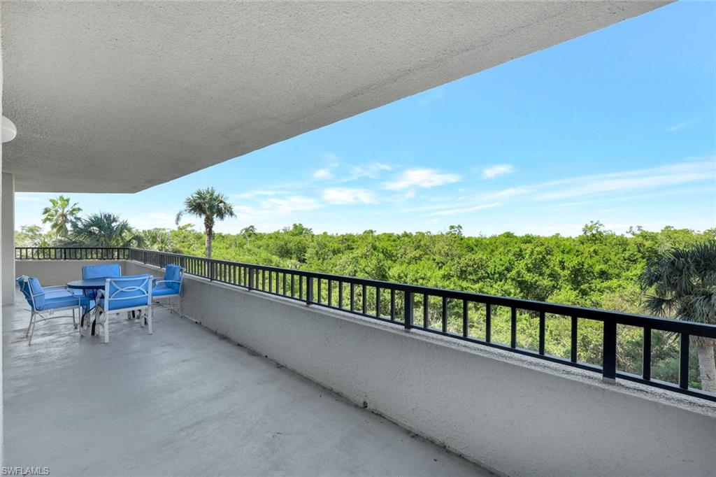 6001 Pelican Bay BLVD 202 photo 22