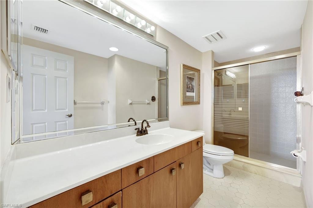 6001 Pelican Bay BLVD 202 photo 25