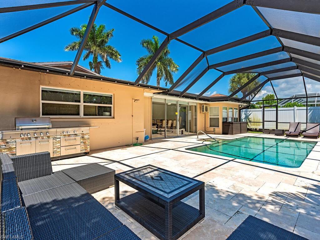 152 Coral Vine DR