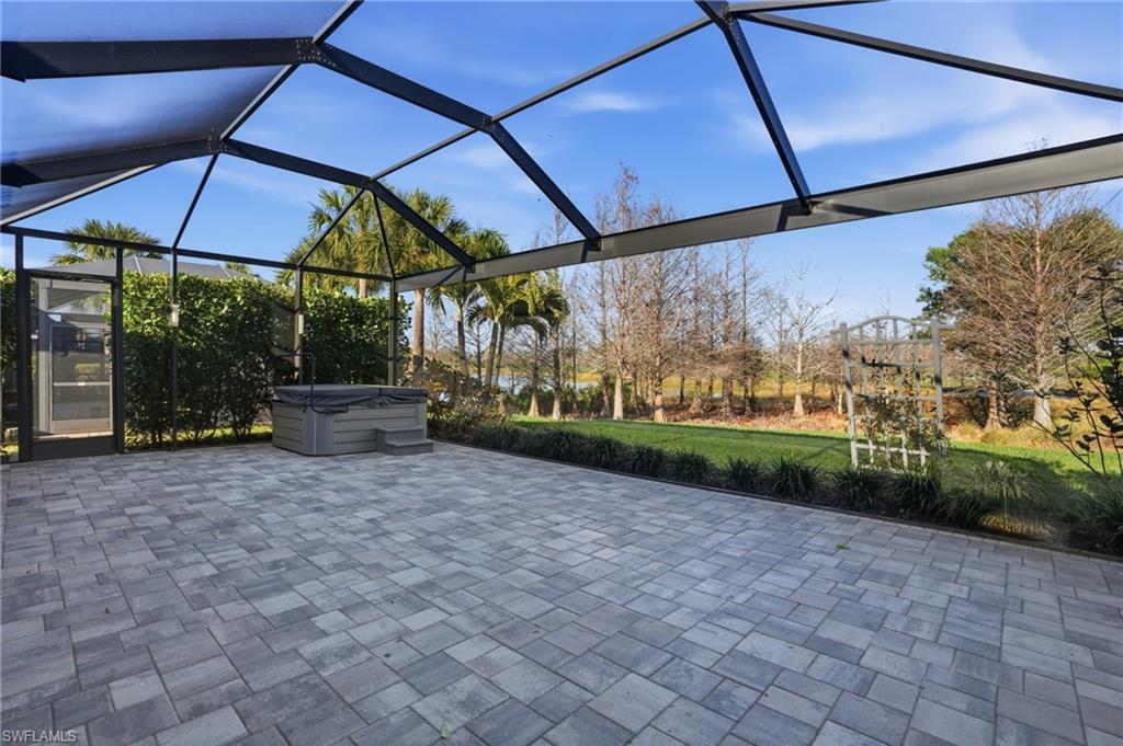 open 20X33 Lanai with Picture window screen unobstructed   View