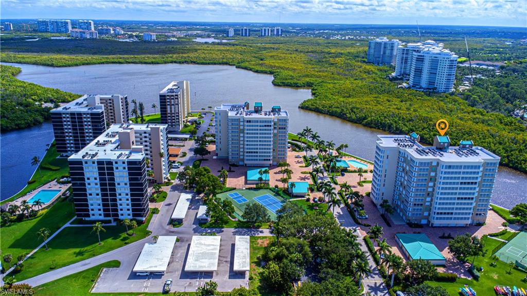 Birds eye view of property view