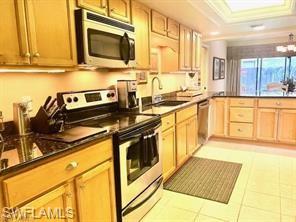 4751 Harbortown LN photo 12
