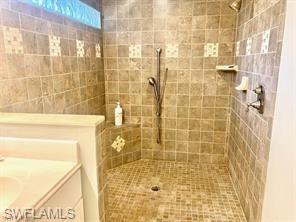 4751 Harbortown LN photo 20