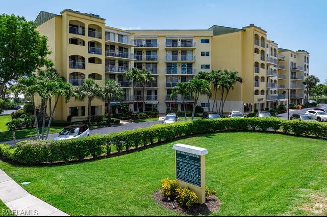 291 Collier BLVD 101