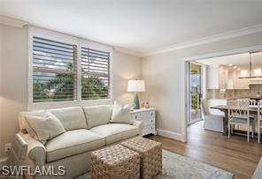 10691 Gulf Shore DR 502 photo 11