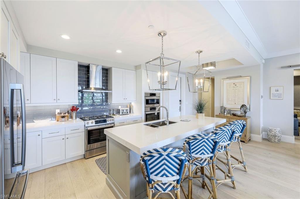 1135 3rd AVE S 319