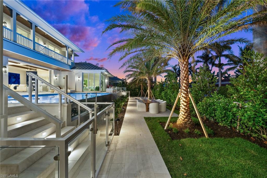 506 Neapolitan LN photo 38