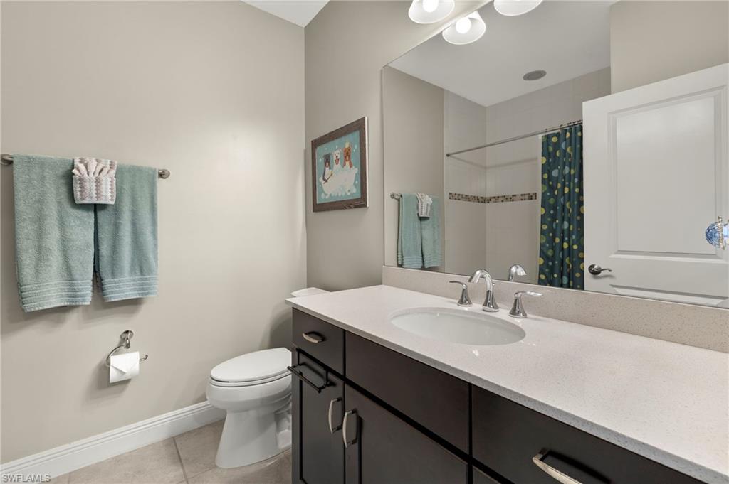 Full Guest Bathroom
