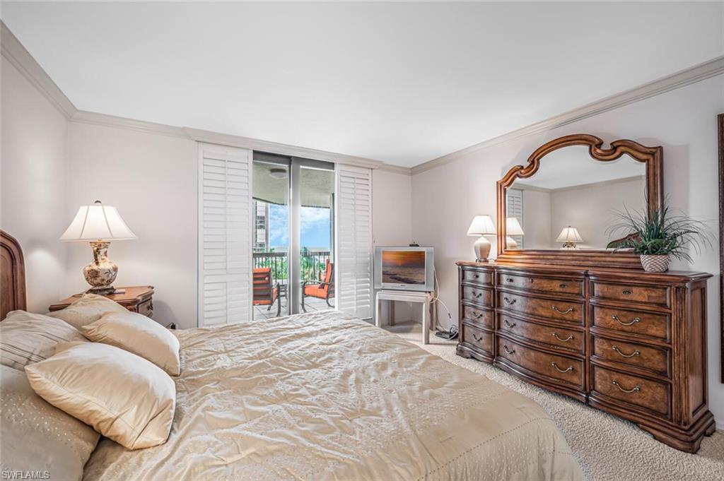 2 closets in master bedroom