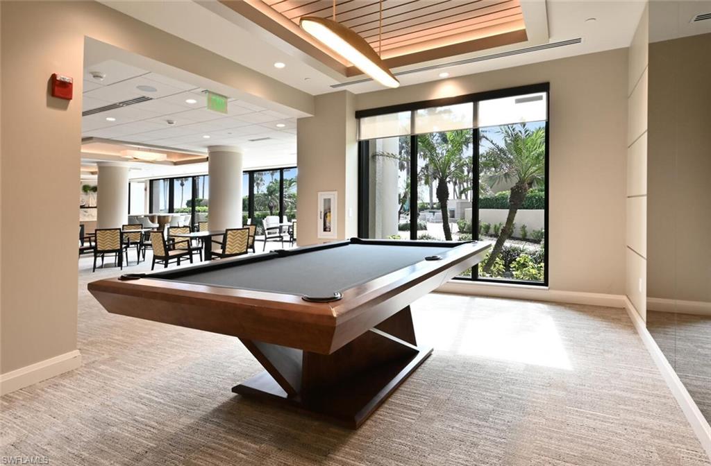 NEW POOL TABLE