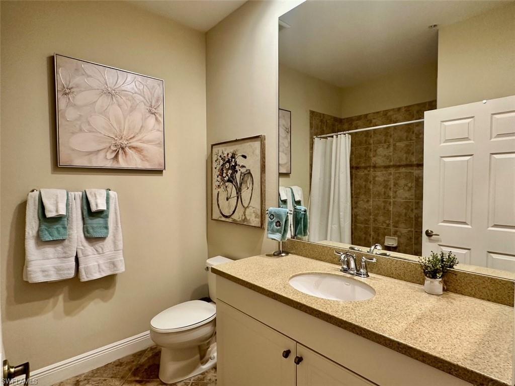 2nd Bathroom