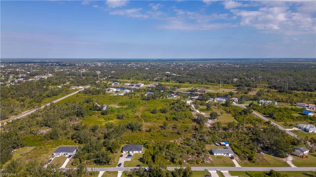 Aerial overview of property's location